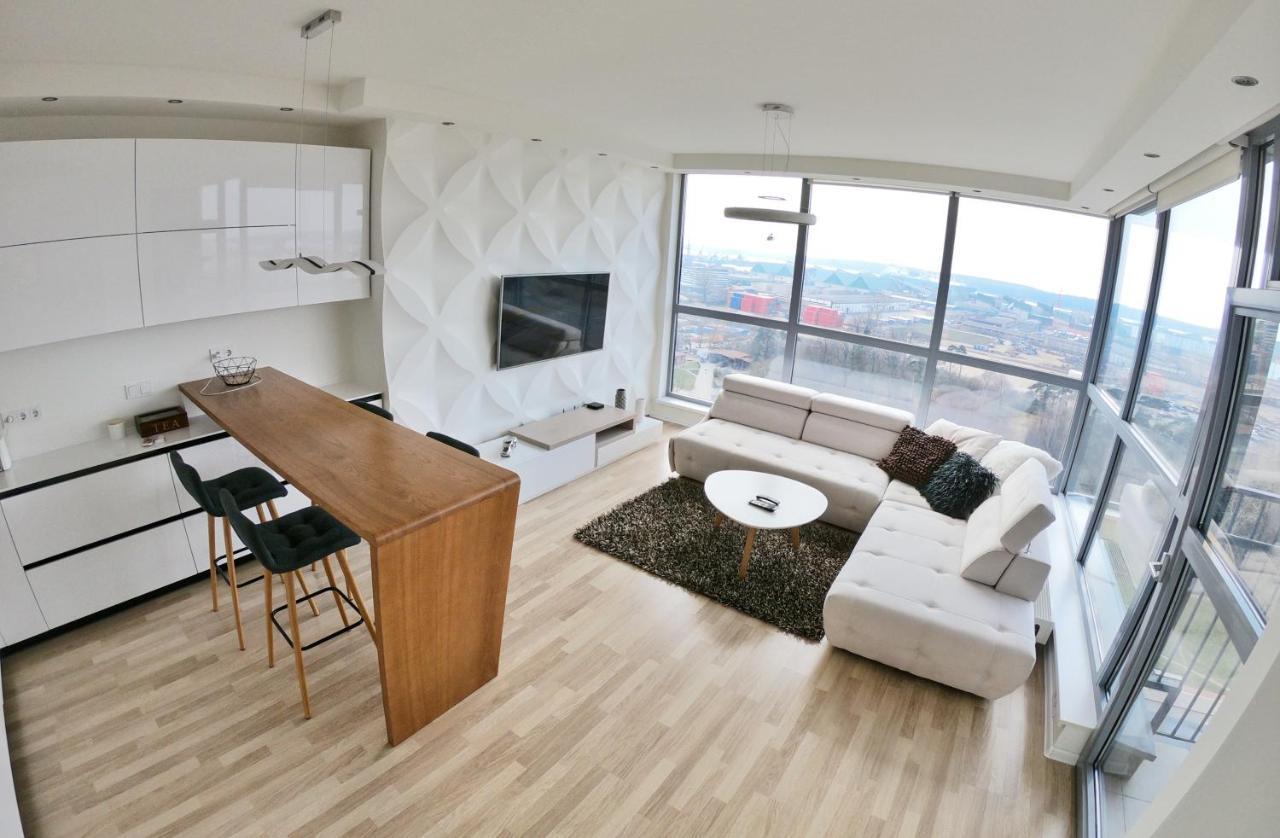 White Dune Apartment - Self Check-In クライペダ エクステリア 写真