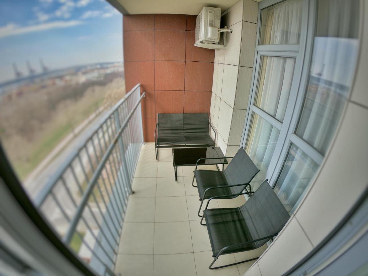 White Dune Apartment - Self Check-In クライペダ エクステリア 写真