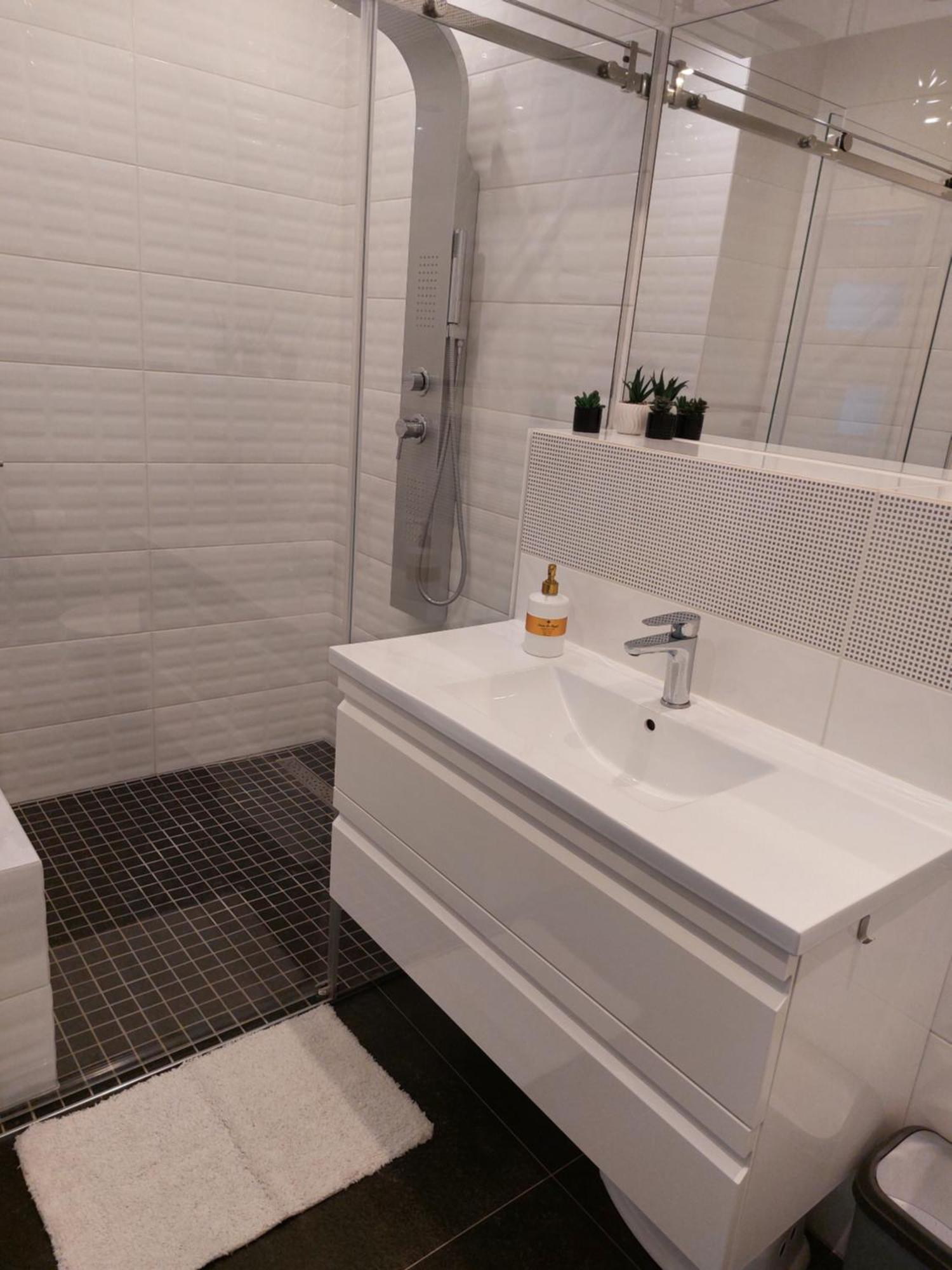 White Dune Apartment - Self Check-In クライペダ エクステリア 写真